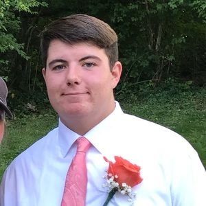 Meet your Posher, Tanner